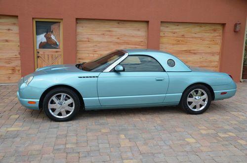 2002 ford thunderbird premium only 16k miles!! excellent condition! no reserve!!