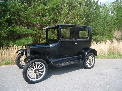 1924 ford model t 2 dr sedan