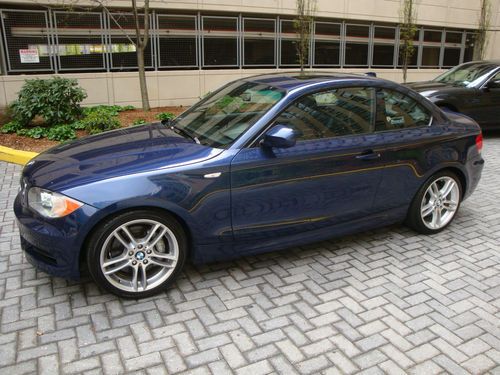 2011 bmw 135i manual ,m package,one owner,htd seats,premium,bluetooth $$cheap$$