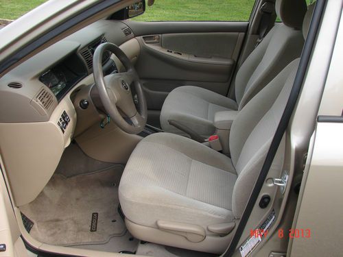 2008 toyota corolla ce sedan 4-door 1.8l, 2 owners, under 30,000 miles.