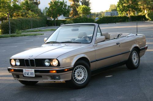 1992 bmw 325i e30 base convertible 2-door 2.5l