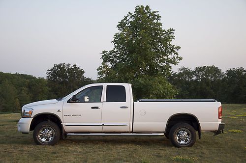 2006 dodge ram 2500 laramie crew cab pickup 4-door 5.9l one owner