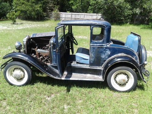 1930 ford model a coupe with rumble seat
