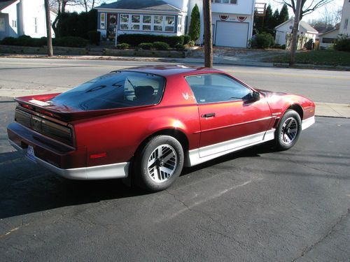 1987 pontiac firebird trans am 15,416 miles - origional owner