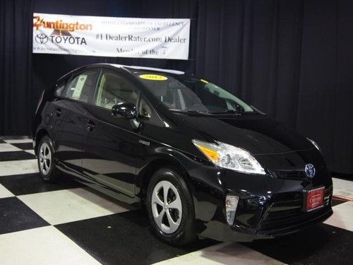 Prius iv power driver's seat leather heated seats navigation navi