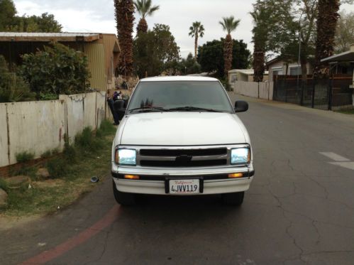 La Quinta Auto Parts >> Find new White 1996 Chevy Blazer in La Quinta, California, United States, for US $3,000.00 La Quinta Auto Parts >> Find new White 1996 Chevy Blazer in La Quinta, California, United States, for US $3,000.00