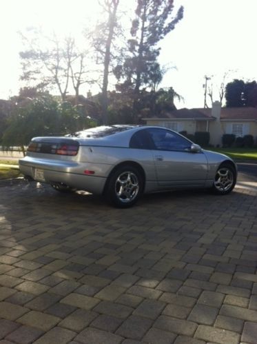 Pristine silver nissan 300 zx  automatic 2 seater