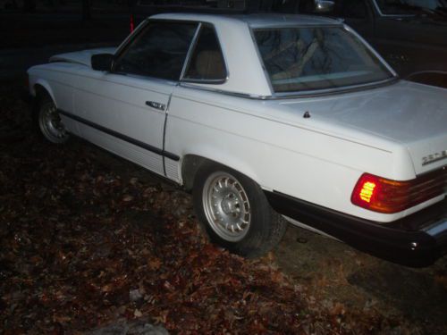 1982 mercedes - benz sl 380 convertible ( been sitting 10+yrs ) not junk