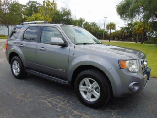 *hybrid limited* 2008 escape - navigation - leather - sunroof - new tires -
