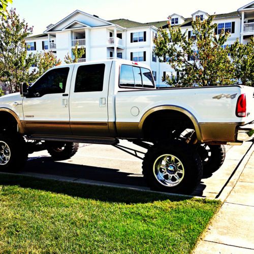 Lifted monster truck f350 king ranch