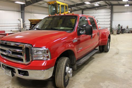 2006 ford f-350 super duty lariat crew cab pickup 4-door 6.0l dually