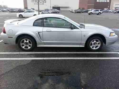 Find Used 2000 Ford Mustang 2 Door Leather Interior Good