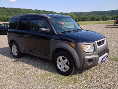 No reserve nr 2004 honda element 4wd great tires clean runs great no issues