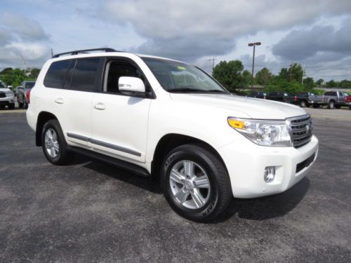 2013 toyota land cruiser base sport utility 4-door 5.7l