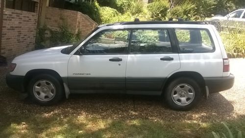 2001 subaru forester l wagon 4-door 2.5l