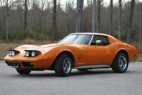 1976 chevrolet corvette stingray