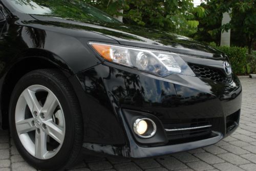 2014 Toyota Camry SE Sedan Premium Interior Paddle Shift 6-Speed Auto, US $18,950.00, image 16