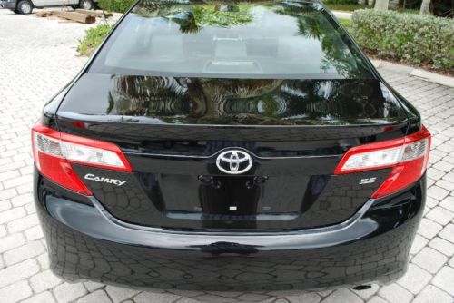 2014 Toyota Camry SE Sedan Premium Interior Paddle Shift 6-Speed Auto, US $18,950.00, image 29