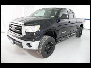 10 tundra double cab 4x2, 4.6l v8,20" xd wheels, nitto graplers, levelled, clean
