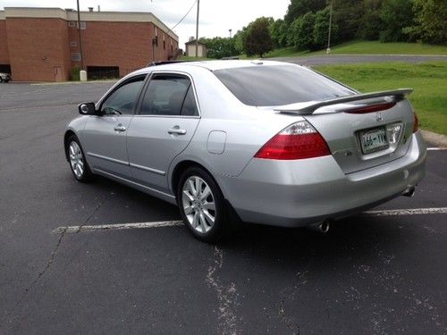 2007 honda accord ex sedan 4-door 3.0l