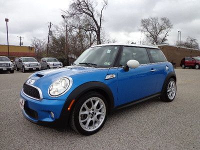 Preowned 2007 mini coupe s  low miles in excellent condition