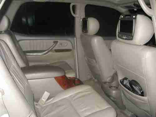 Grain Trucks For Sale >> Sell used 2007 Toyota Sequoia Limited Blizzard White Tan ... Grain Trucks For Sale >> Sell used 2007 Toyota Sequoia Limited Blizzard White Tan ...