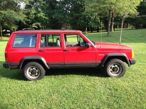 1995 jeep cherokee se sport utility 4-door 4.0l