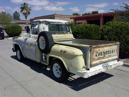 1958 chevy apache short bed stepside