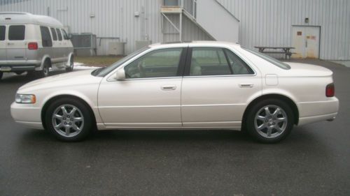 2003 cadillac seville sts. nicest one on here. very low miles.  every option!!