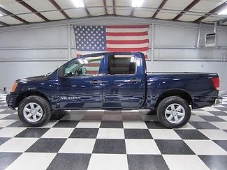 2 owner 5.6l financing new tires cloth low miles extras 18&#034; wheels loaded clean!