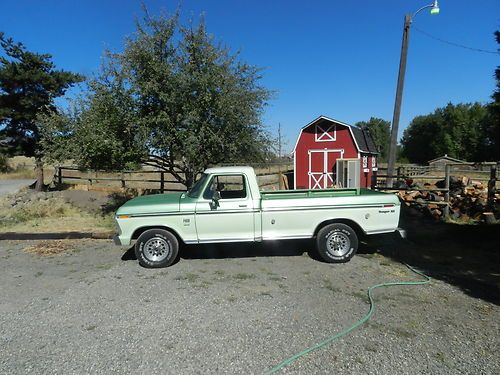 2 tone green 1973 f-250 camper special 2 wheel drive a little over 94,577 miles