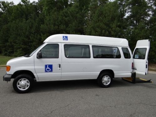 Ford : 2007 e-250 extended hightop paratransit wheelchair 69k mi 1owner