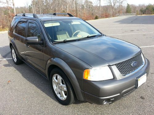 2005 ford freestyle limited one owner extremely clean and all factory options!!