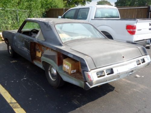 1973 dodge dart swinger 5.2l 2 door (project car)