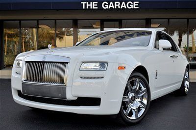 2013 rolls-royce ghost,camera sys,comfort entry sys,pano sunroof,white/seashell!