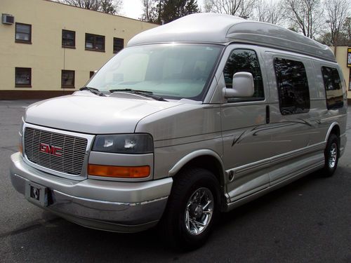 2005 gmc savana 2500 base extended conversion hi top passengervan 6-door 6.0l