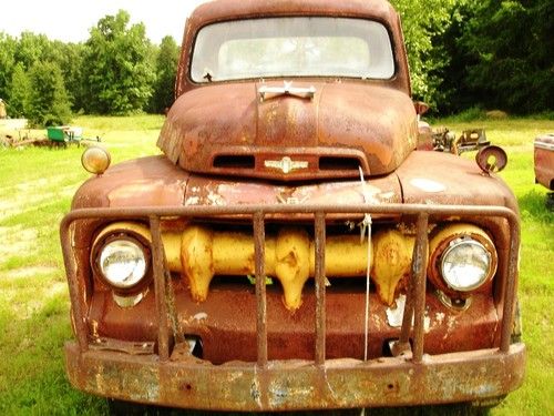 1951 ford truck - 2 ton