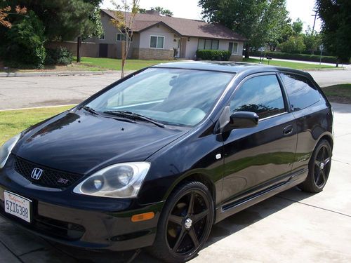 2004 honda civic si hatchback 3-door 2.0l