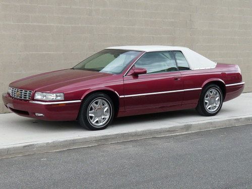 Gorgeous 1998 cadillac eldorado esc coupe .. 58,549 miles..one-owner
