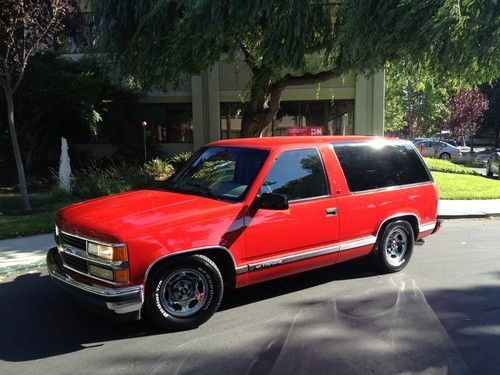 Used Chevy Tahoe >> Purchase used 1998 Chevy Tahoe LS 2 door 2 wheel drive 95k ... Used Chevy Tahoe >> Purchase used 1998 Chevy Tahoe LS 2 door 2 wheel drive 95k ...