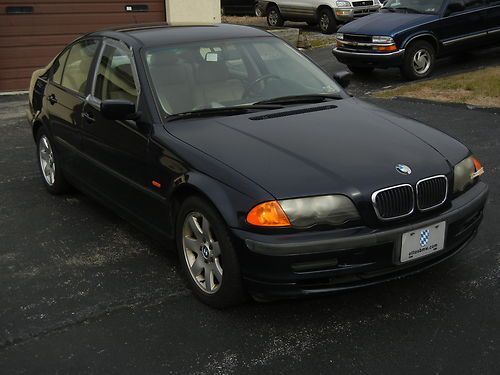 1999 bmw 323i 4 door auto  no reserve  cheap