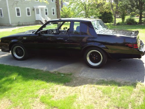 1987 buick regal grand national rare astro roof option black, good condition