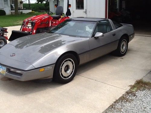 1984 chevrolet corvette, automatic transmission, low miles, nice original