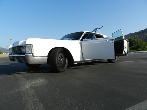 1968 lincoln continental w/ suicide doors