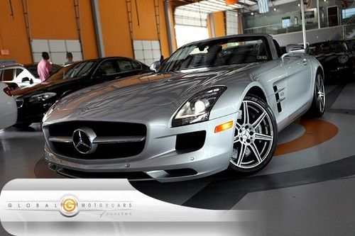 12 mercedes-benz sls amg convertible 3k nav heat-sts rear-cam keyless pdc