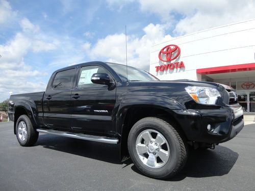 New 2013 tacoma double cab long bed 4.0l v6 4x4 trd sport auto 4wd chrome steps!