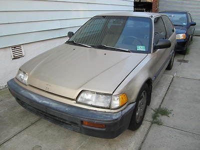 Rare bubble back coupe-runs and drives 5 speed ac bowout price!!!!!!!!