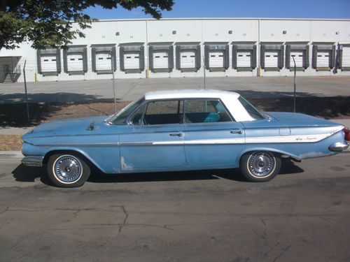 1961 chevy impala 4 door // not convertible bubbletop /// runs drives 59 60 62