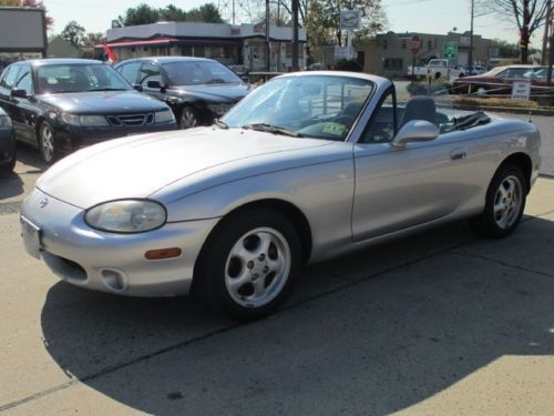 79k low mile free shipping warranty 2 owner clean carfax cheap sporty roadster