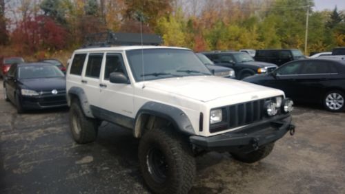 2000 lifted jeep cherokee